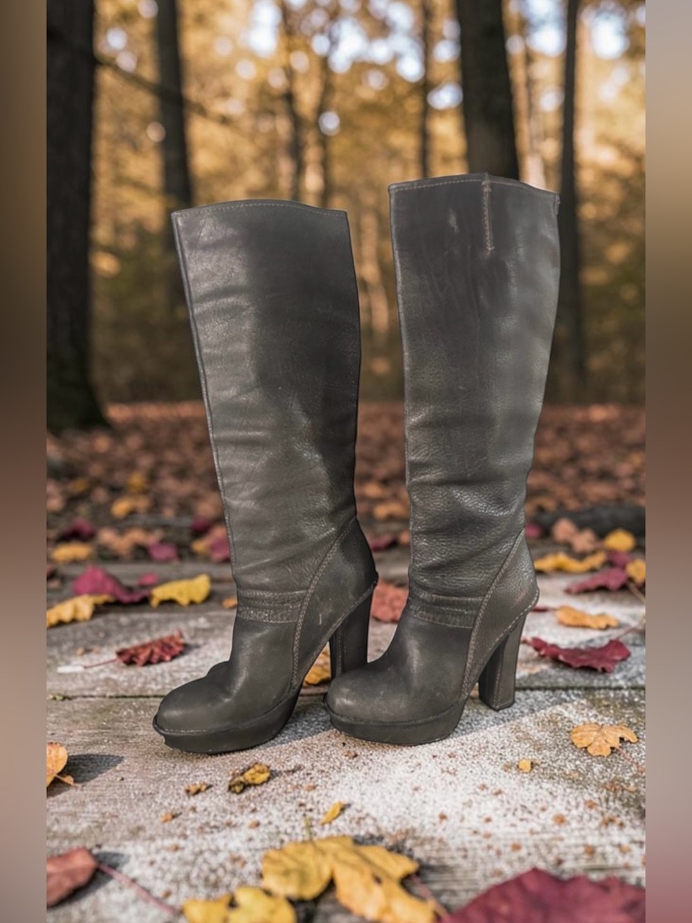 Frye Victoria Tall Gray Leather Knee-High Boots Size 8M heel sexy